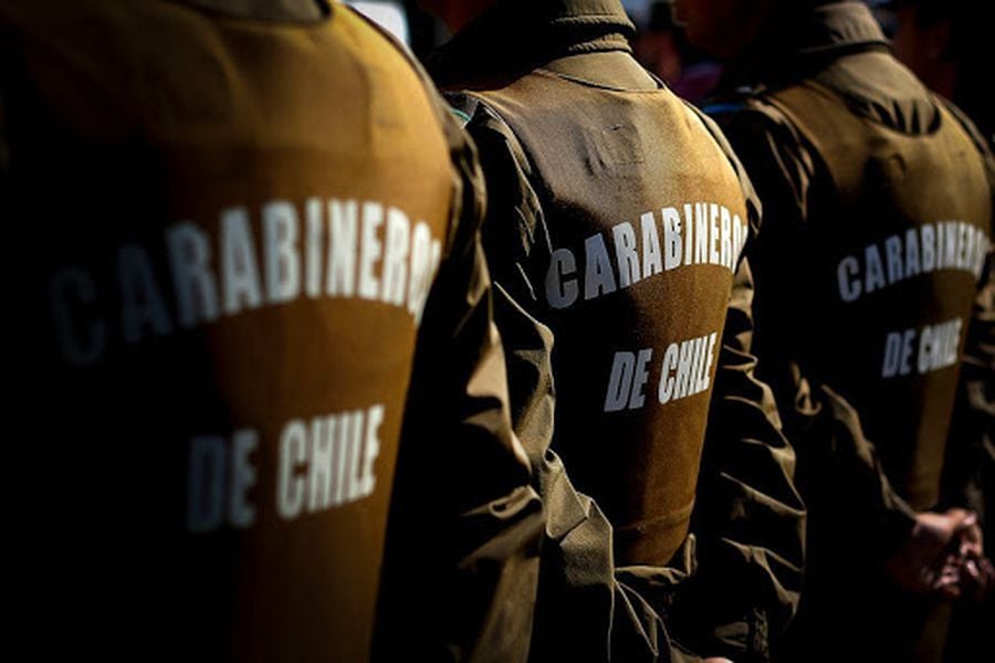 Parricidio en San Bernardo: Dan de baja a 3 carabineros por no haber cumplido orden del Tribunal de Familia de retirar a las niñas de la casa del padre