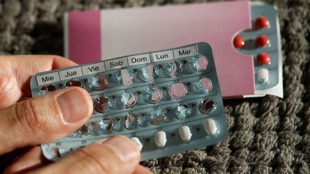 Tras denuncia y presión de organizaciones de mujeres: ISP oficia a farmacias la venta de anticonceptivos sin receta por motivos de salud pública