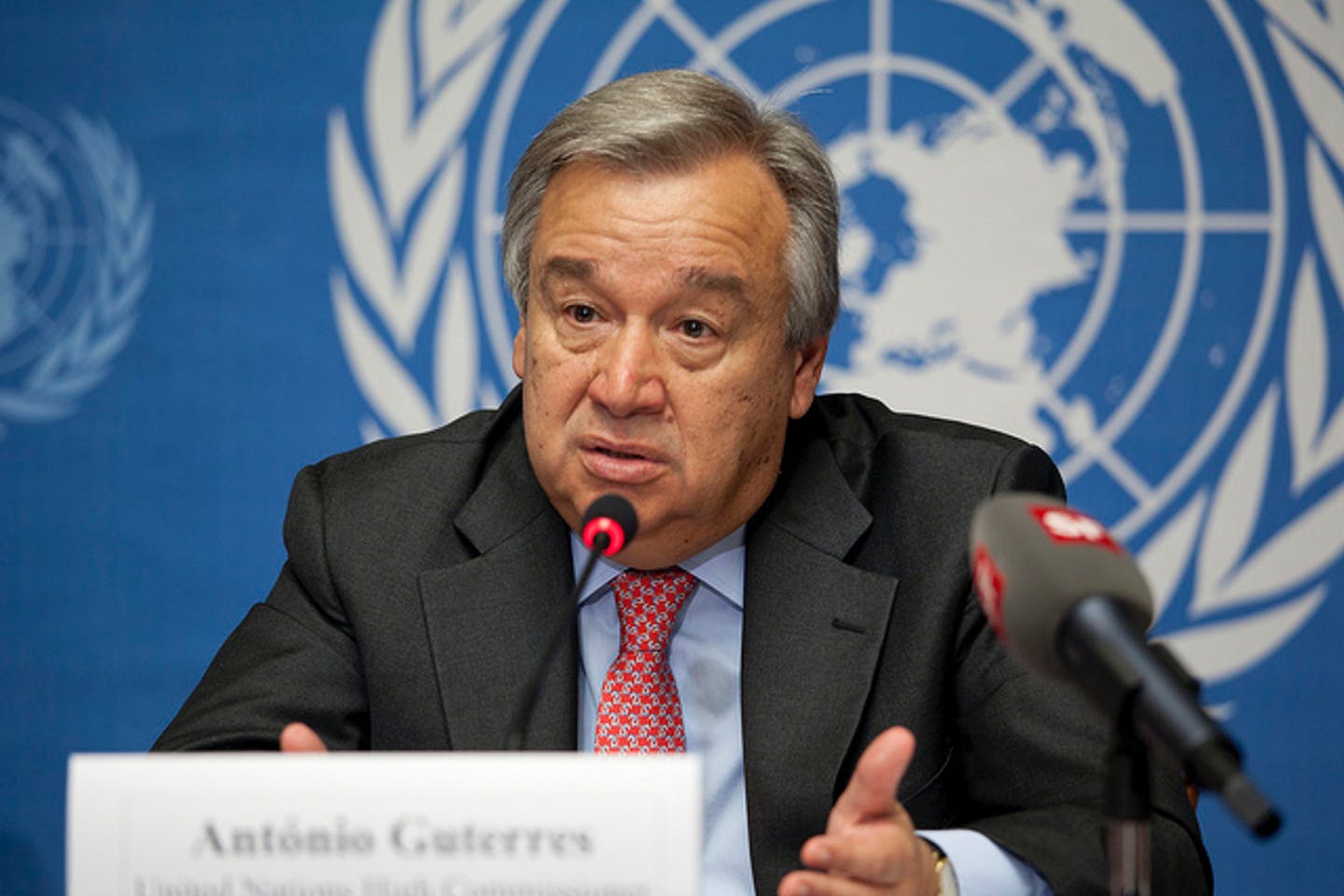 Guterres propone aplicar impuesto de solidaridad a los que se beneficiaron de la pandemia