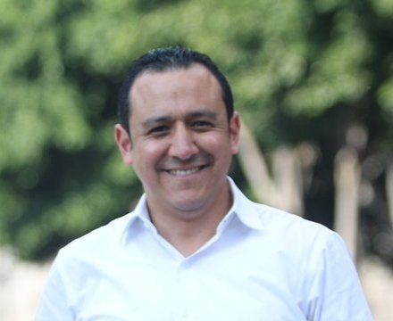 El priista Iván Galindo