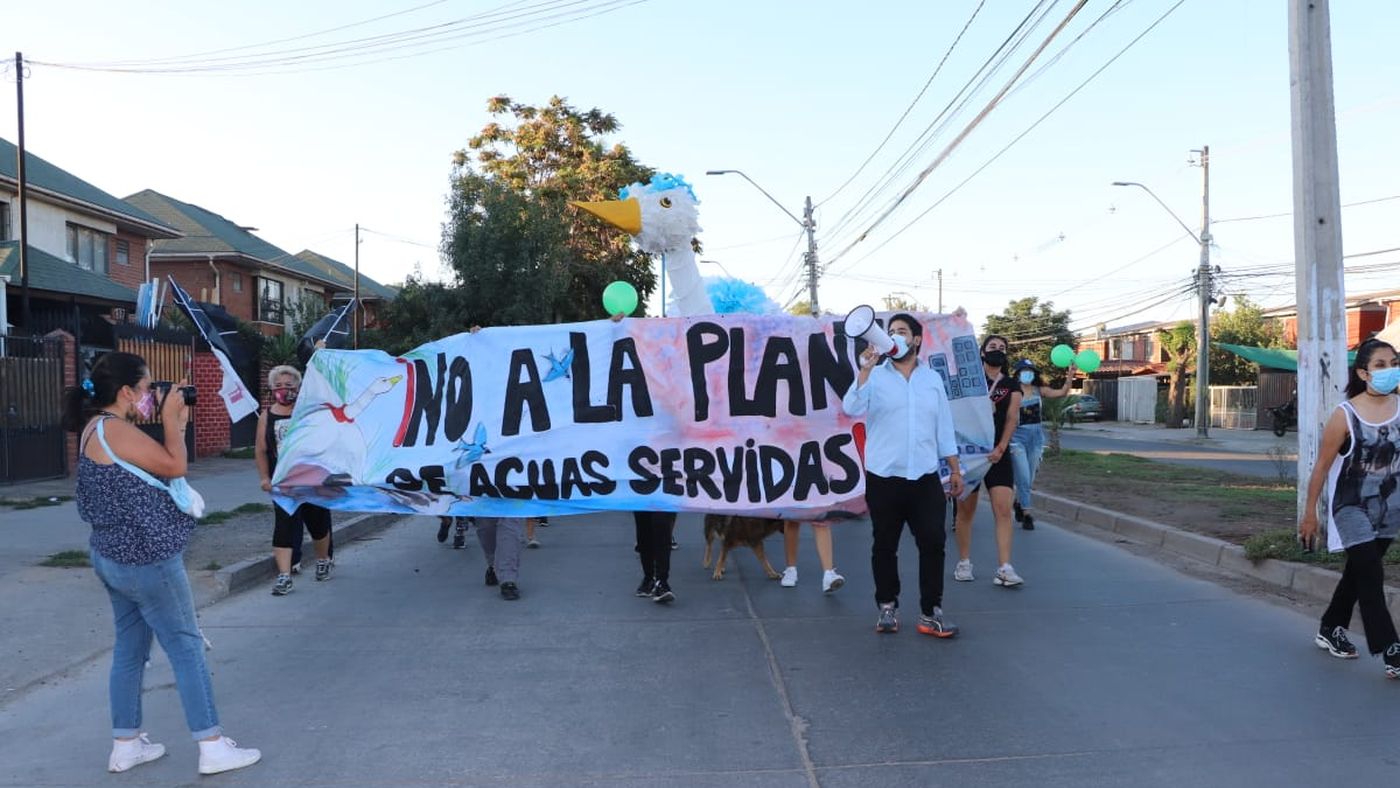 Vecinos denuncian que «planta de caca» amenaza nuevamente a Quilicura