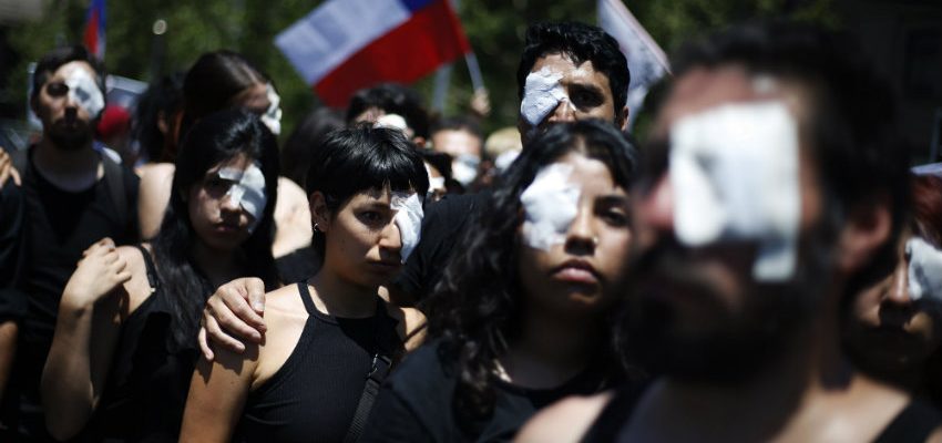 Consejo de Defensa del Estado rechaza demanda de víctimas de mutilación ocular por parte de Carabineros