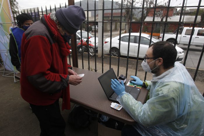 Universidad de Chile convoca a voluntarios para apoyar estrategia de trazabilidad en la Atención Primaria de Salud