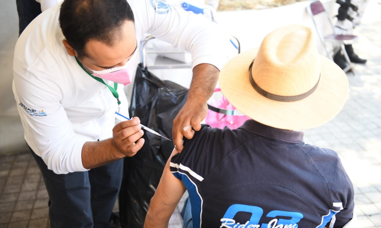 Llegan segundas dosis de vacunas Covid-19 a San Andrés Cholula