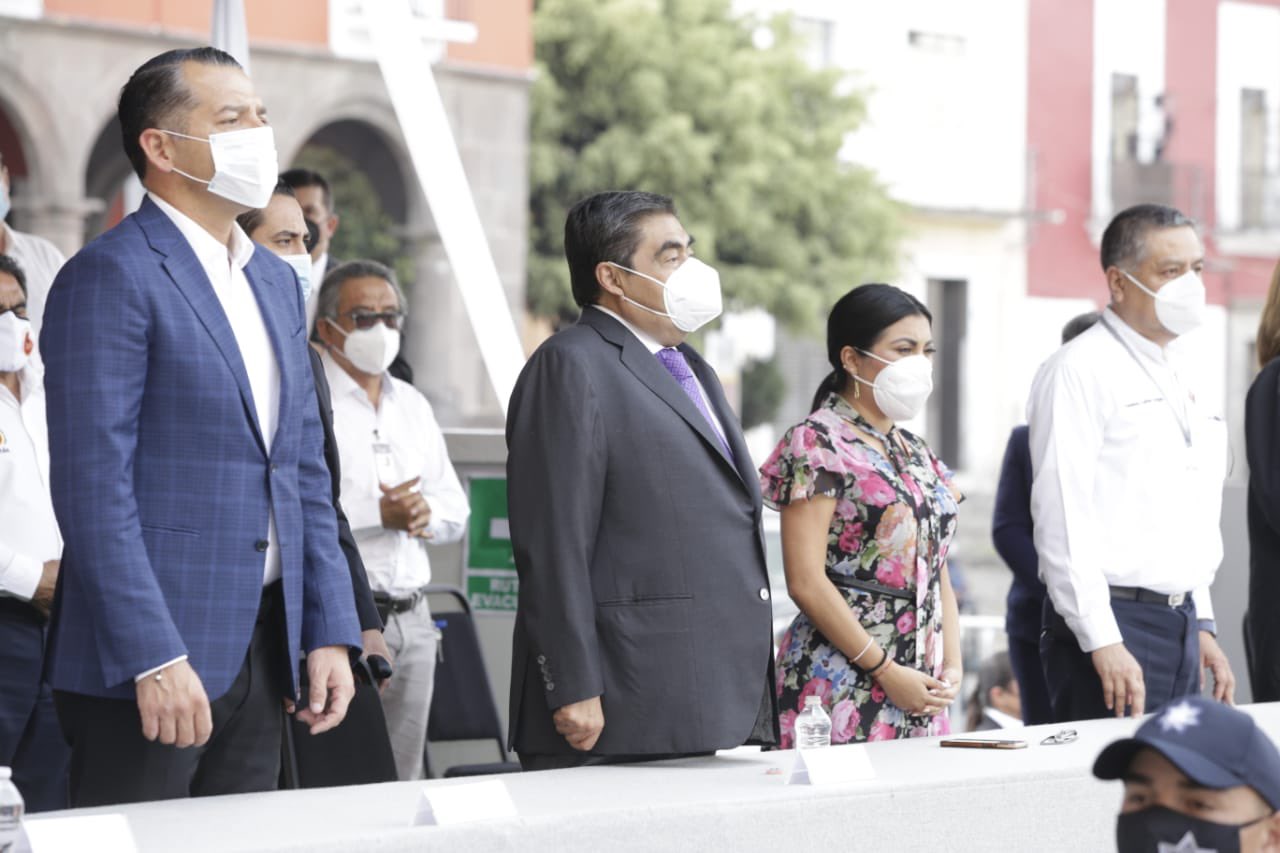 El gobernador de Puebla encabezó la ceremonia de conmemoración del Día del Trabajo