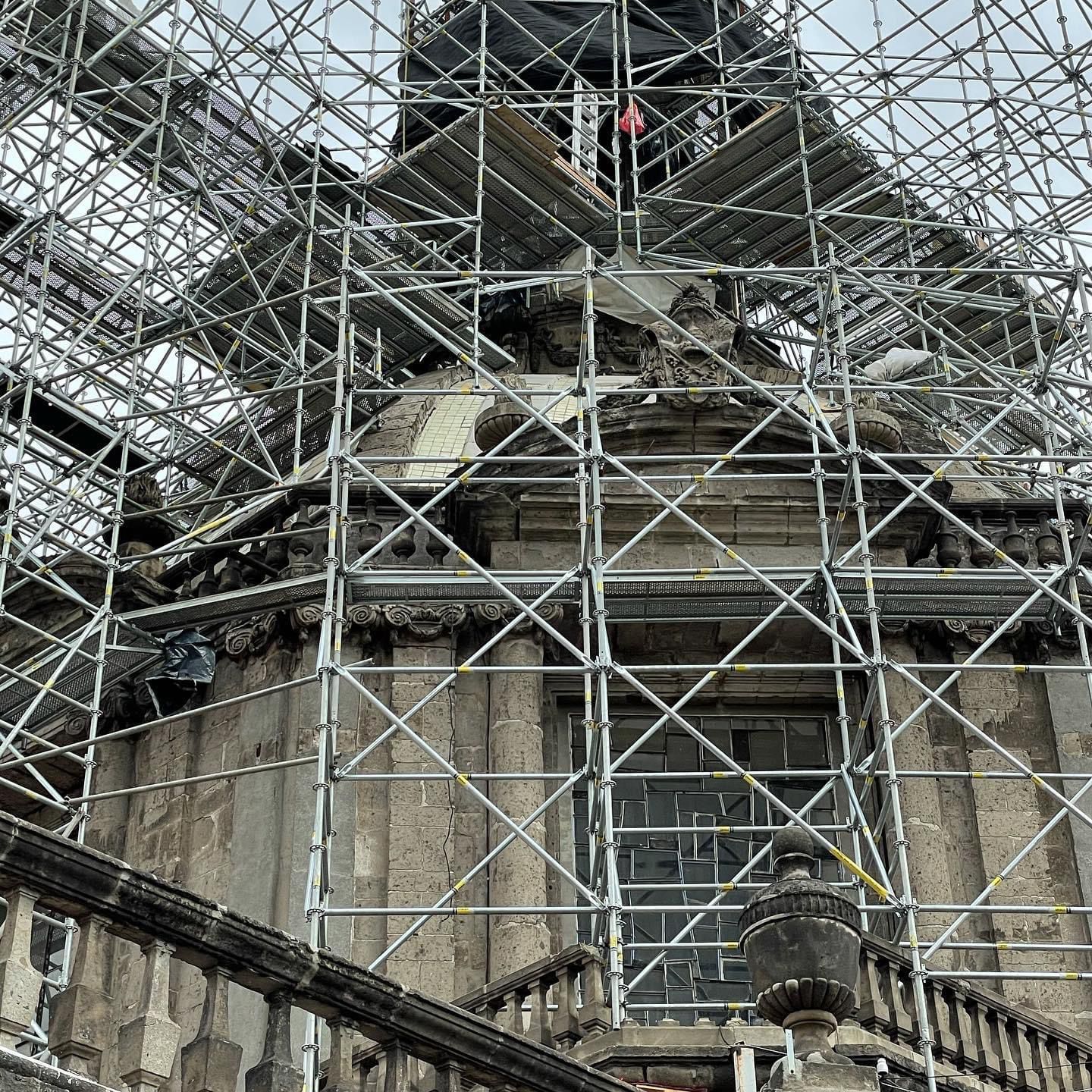 Avanzan trabajos de protección a la Catedral Metropolitana de la CDMX