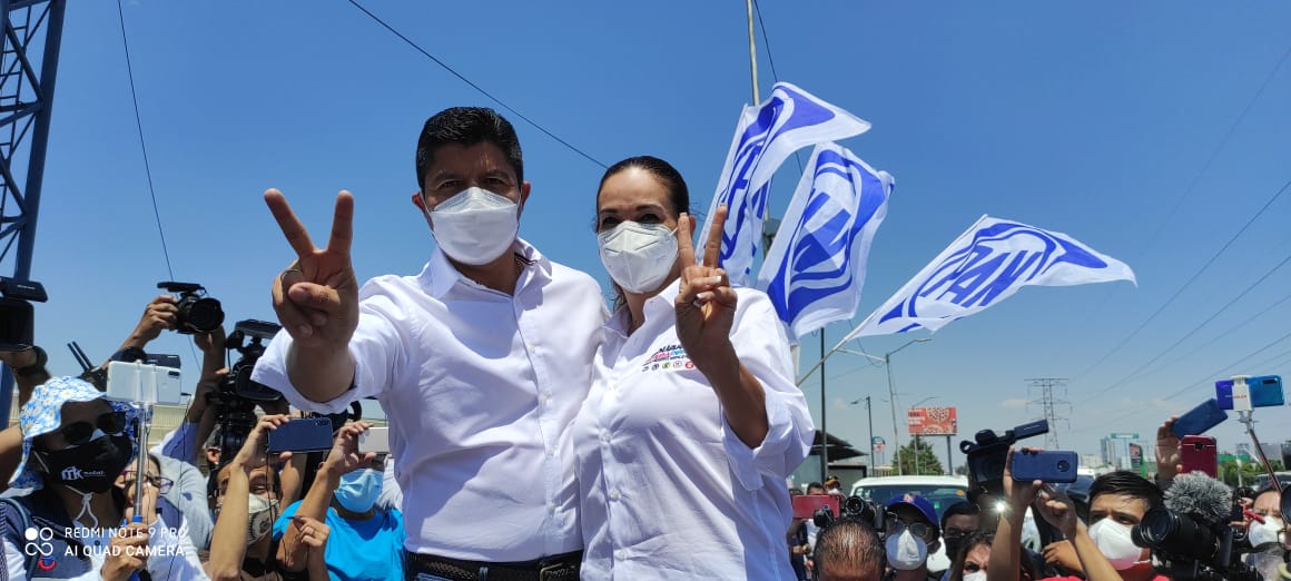 El panista Eduardo Rivera arrancó su campaña en busca de la alcaldía de Puebla