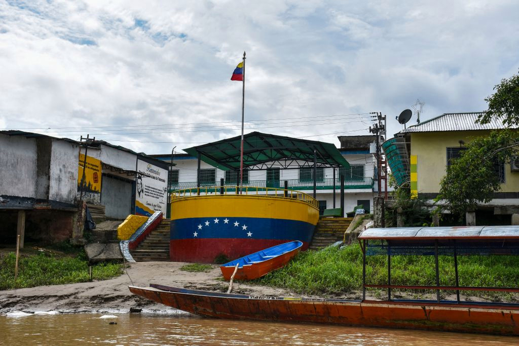 Frontera de Venezuela con Colombia: Entre el ataque de grupos irregulares y la nueva cepa india del Covid-19