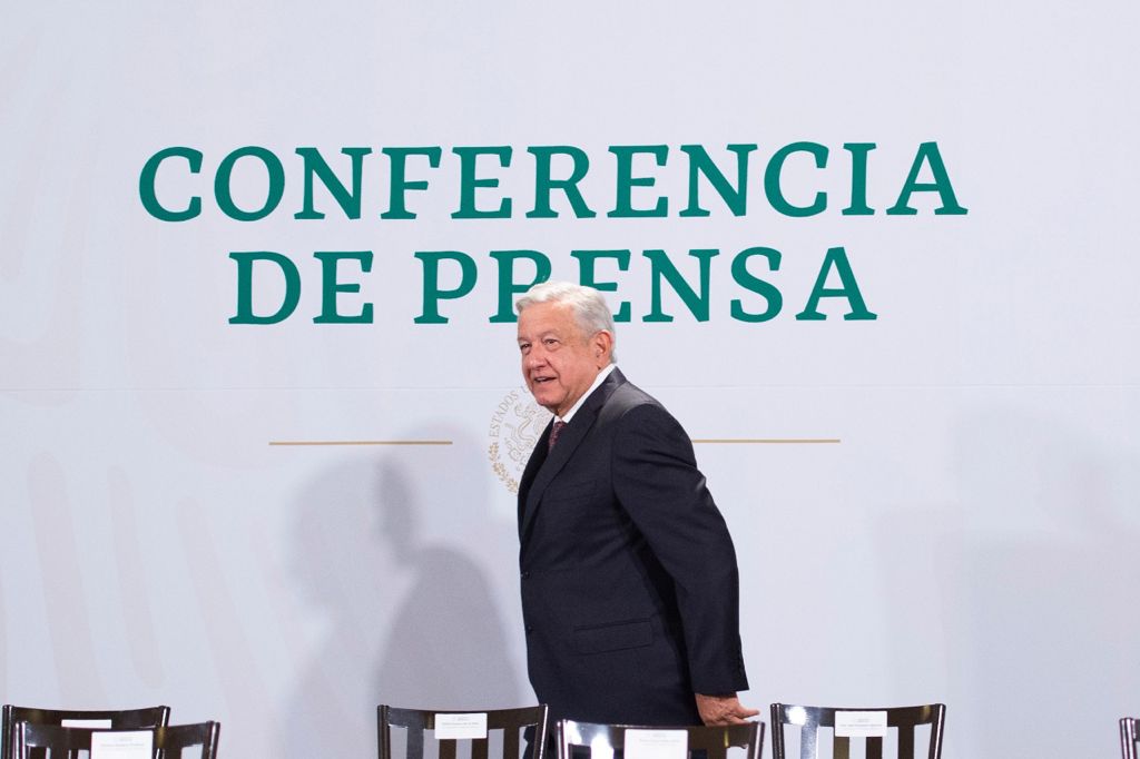 Gobierno federal garantiza abasto de medicamentos