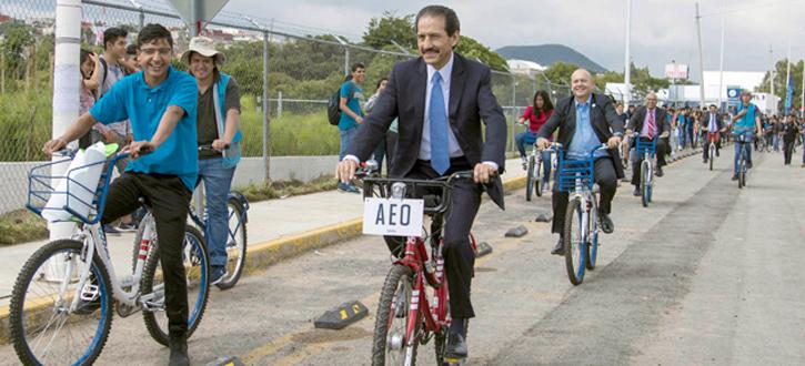 Alfonso Esparza, boletín BUAP