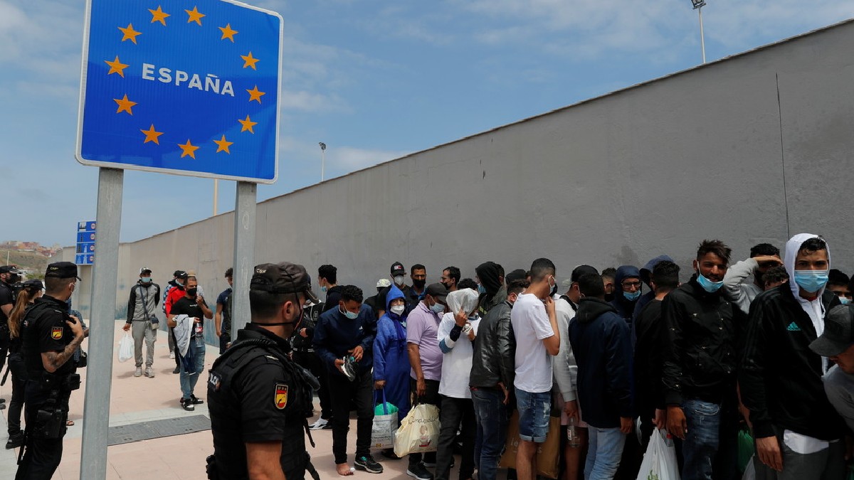 Marruecos asegura que España creó una crisis migratoria y quiere que Europa la asuma