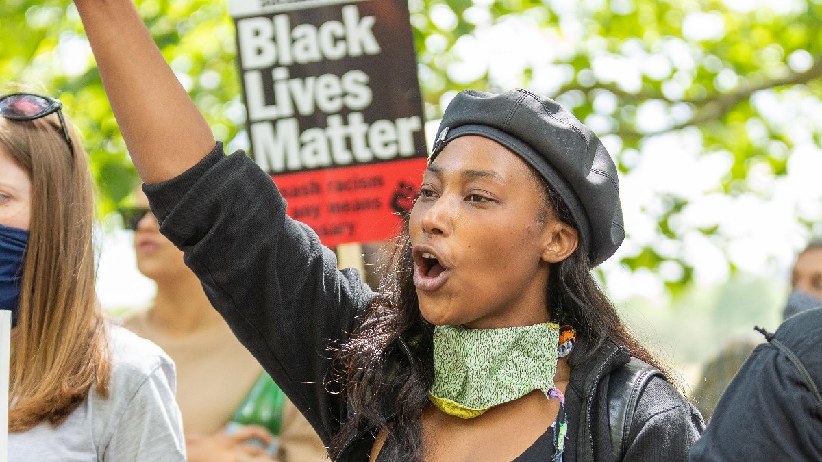 Disparan en Londres a activista de Black Lives Matter Sasha Johnson