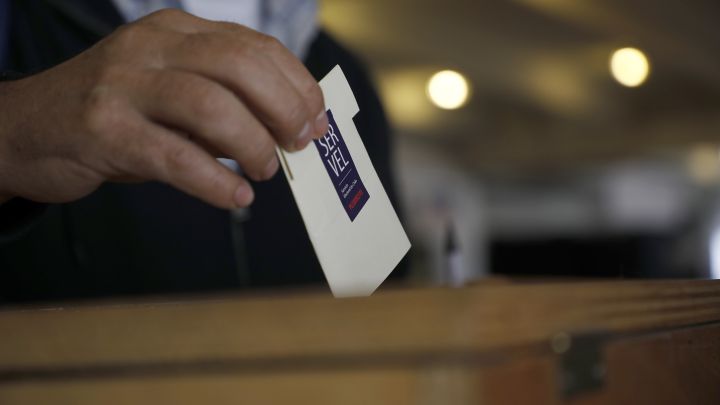 Con apertura de primeras bóvedas inicia segunda jornada de elecciones en todo el país