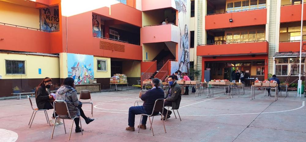 Profesores de Valparaíso y diputada advierten sobre retorno a clases