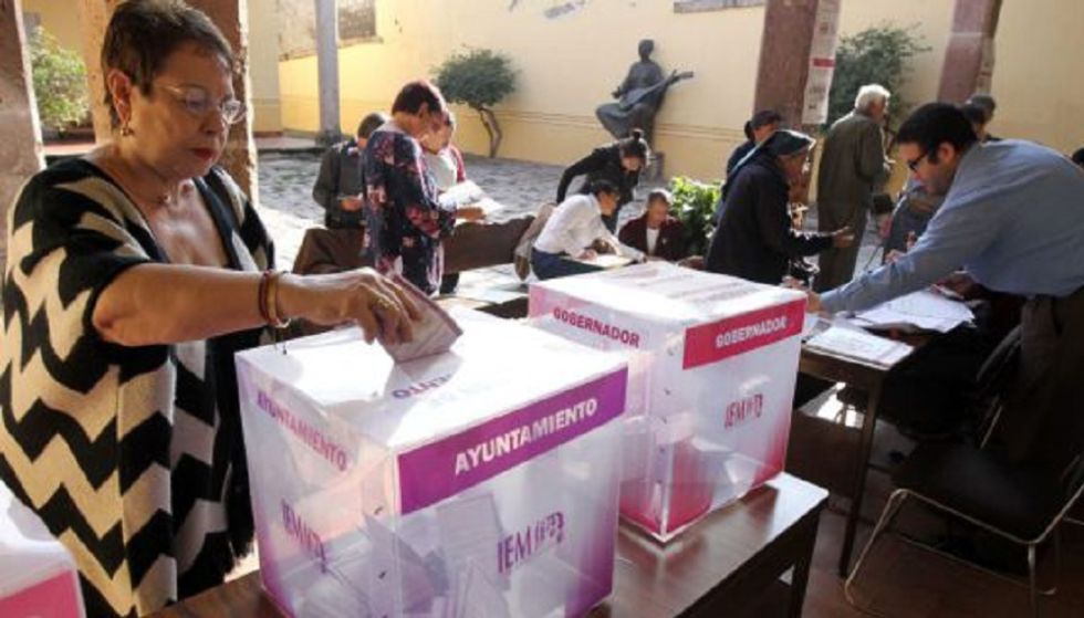 Domingo electoral: cerca de 100 millones votan en México y más de 25 acuden a segunda vuelta en Perú