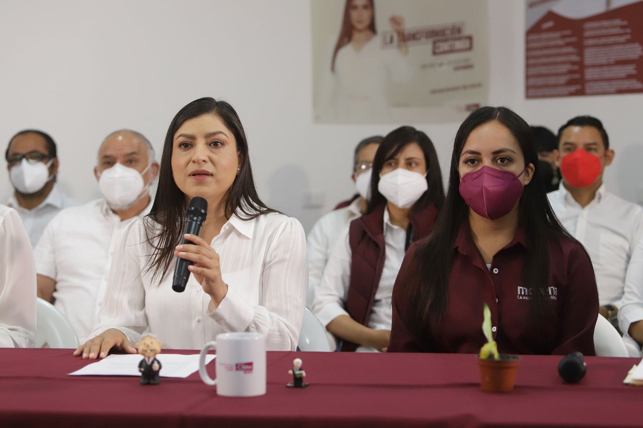 Exhibe Claudia Rivera violencia política de género de «al menos cuatro medios» y va por denuncias