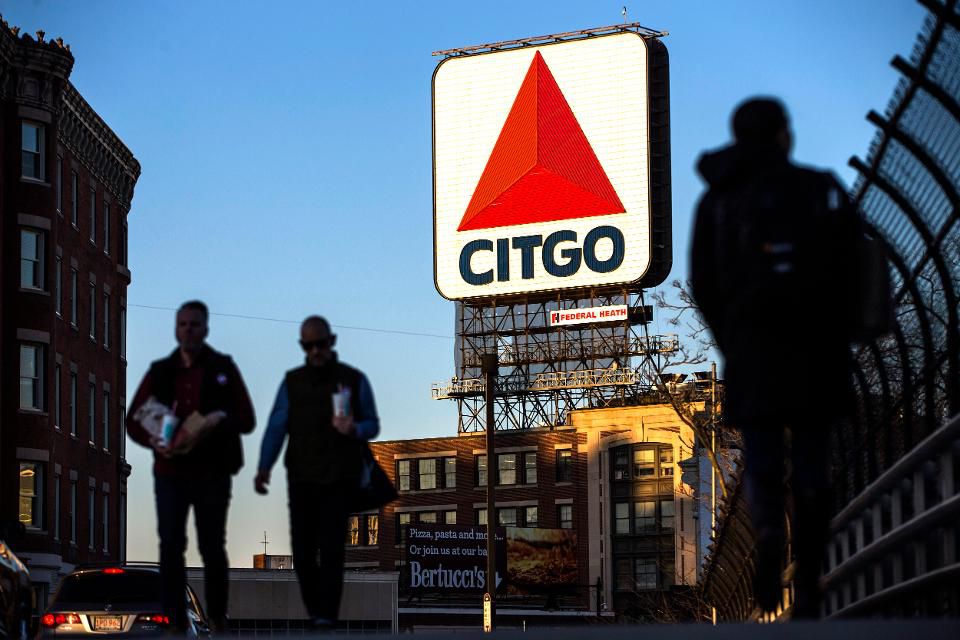 Ola de renuncias en el “interinato” de Guaidó: “Reorganiza” de manera apresurada directiva de la usurpada Citgo