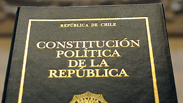 Piñera firmaría este domingo decreto para convocar primera sesión de la Convención Constitucional