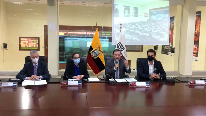 Ecuador anuncia retorno progresivo a clases presenciales desde el 7 de junio