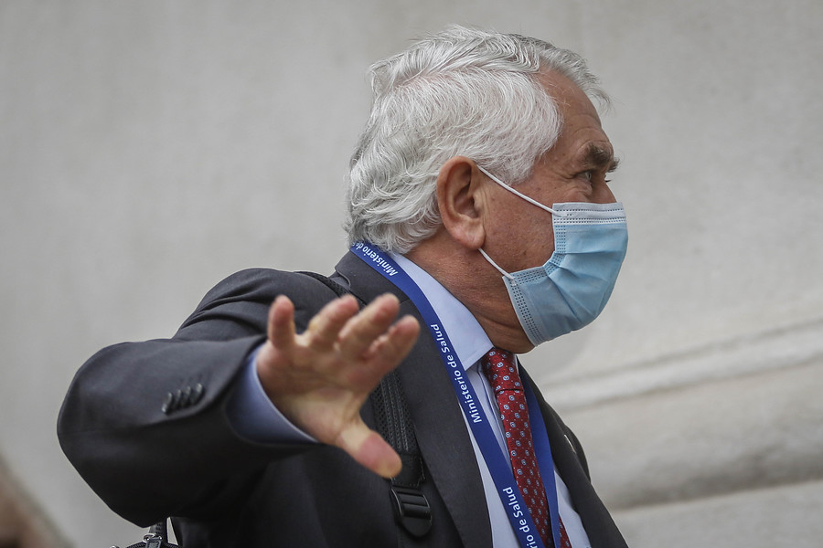 Cámara de Diputadas y Diputados aprobó interpelación contra el ministro Enrique Paris por mal manejo de la pandemia