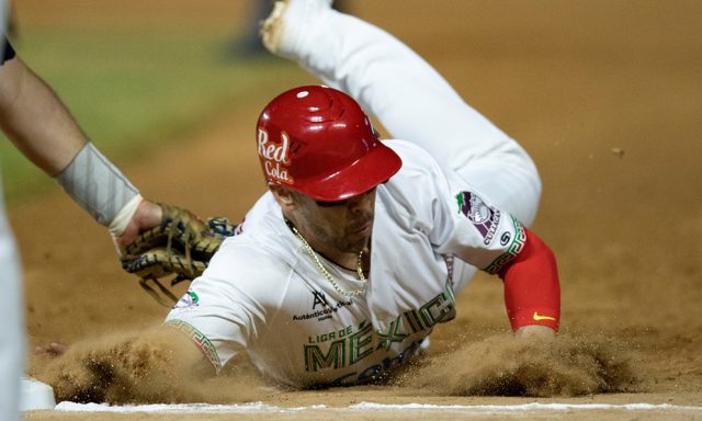 En vísperas de Tokyo 2020: La selección olímpica de beisbol sin dinero y con nuevo manager