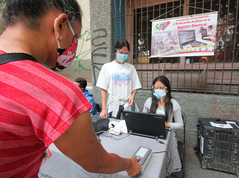 Más de 160.500 nuevos votantes registra Venezuela para megaeleciones del 21-N