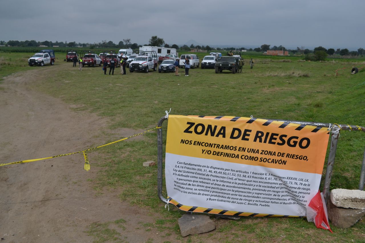 El gobernador denuncia amenazas a ejidatarios afectados por el socavón de Santa María Zacatepec