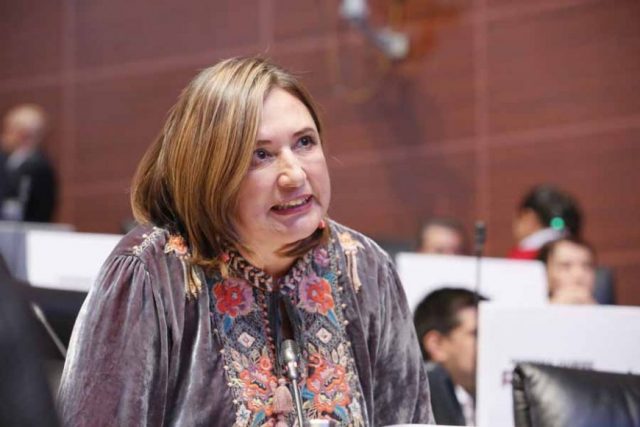 «Va para atrás» juez desecha demanda de Xóchitl vs AMLO