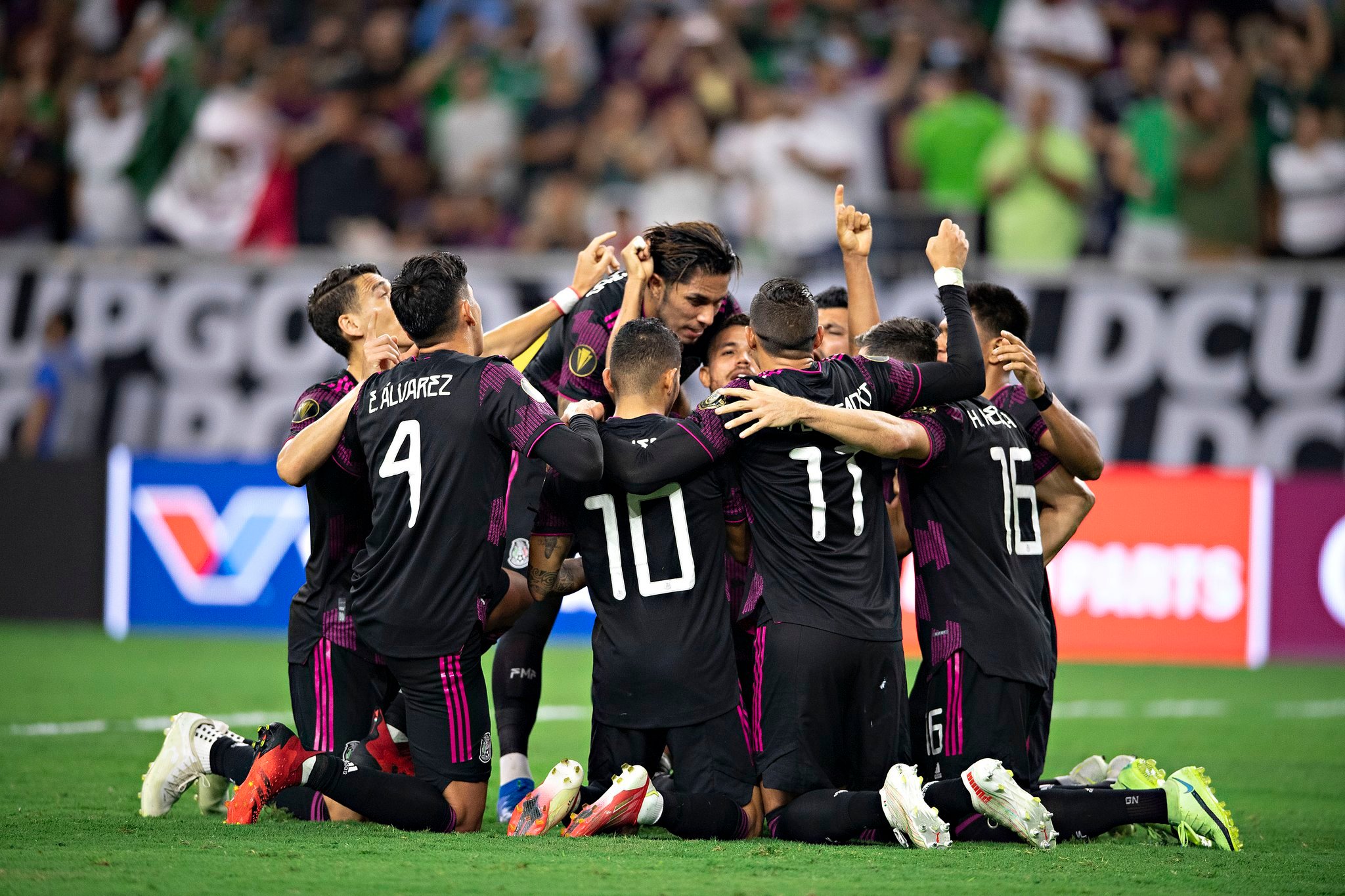 México sufre ante Canadá, pero se mete a la final de la Copa Oro