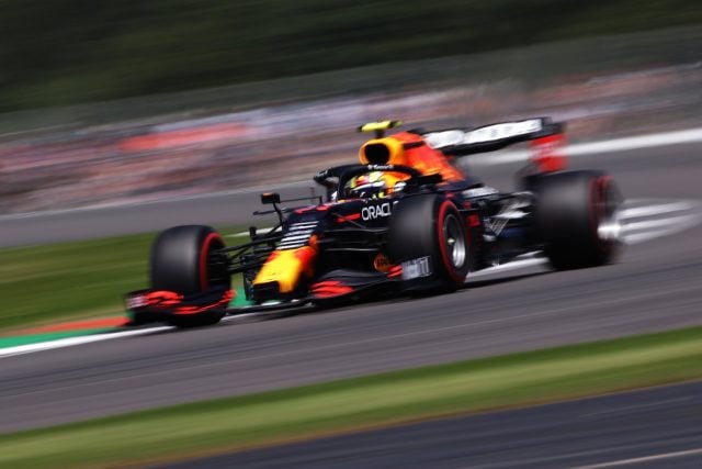 Funesto fin de semana para ‘Checo’ Pérez en circuito de Silverstone