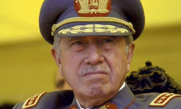 Justicia española reabrió investigación al Banco de Chile por blanqueo de capitales de la familia Pinochet