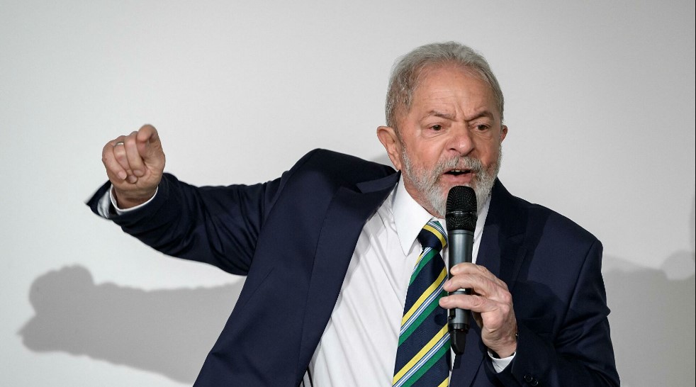 Lula le pide a Bolsonaro que deje de ser «estúpido» ya que no será reelegido en 2022