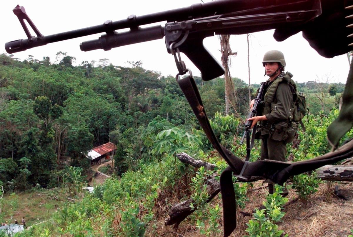 Capturados en la frontera de Venezuela con Colombia once paramilitares vinculados con la violencia en Apure