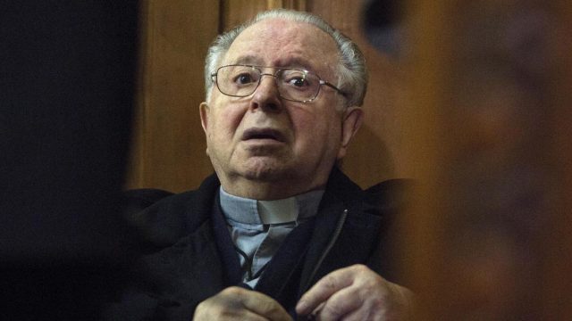 Muere a los 90 años y sin pisar la cárcel, Fernando Karadima, exsacerdote condenado por abusos sexuales
