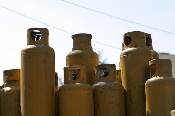 Presidente de Perú Pedro Castillo se compromete a estabilizar el precio del gas