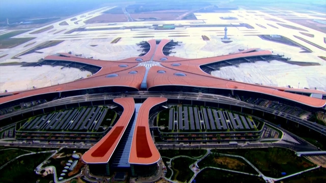 Mega aeropuerto inaugurado en China espera atender unos 60 millones de pasajeros al año