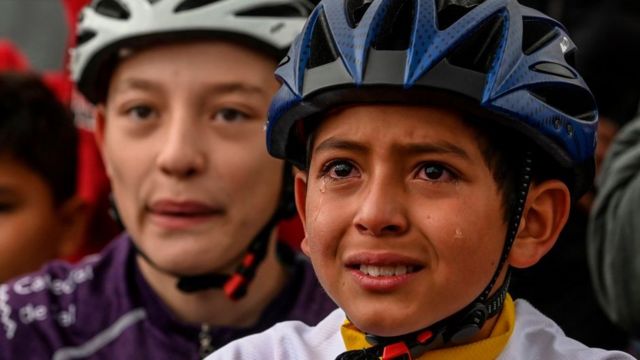 menor ciclista colombia camión