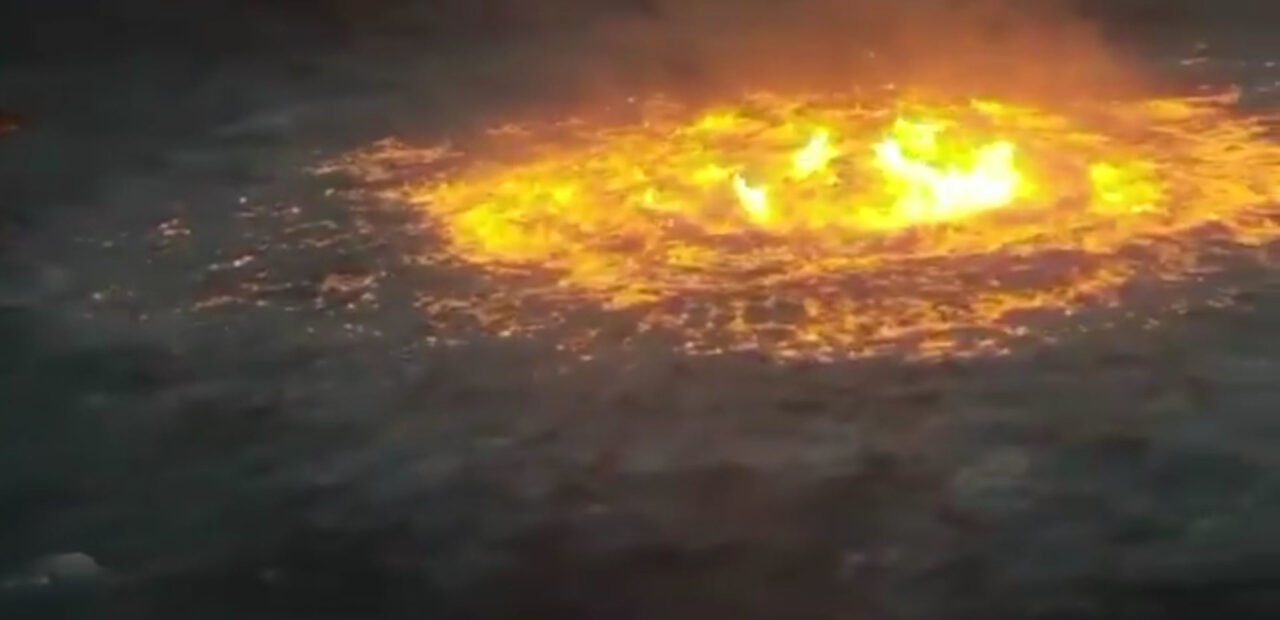 El Ciudadano | Pemex apaga y analiza la causa del "ojo de fuego" en Campeche - Vimarsana News