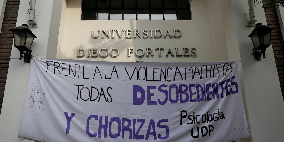 Corte Suprema anula sanciones aplicadas por U. Diego Portales a estudiantes que participaron en toma feminista