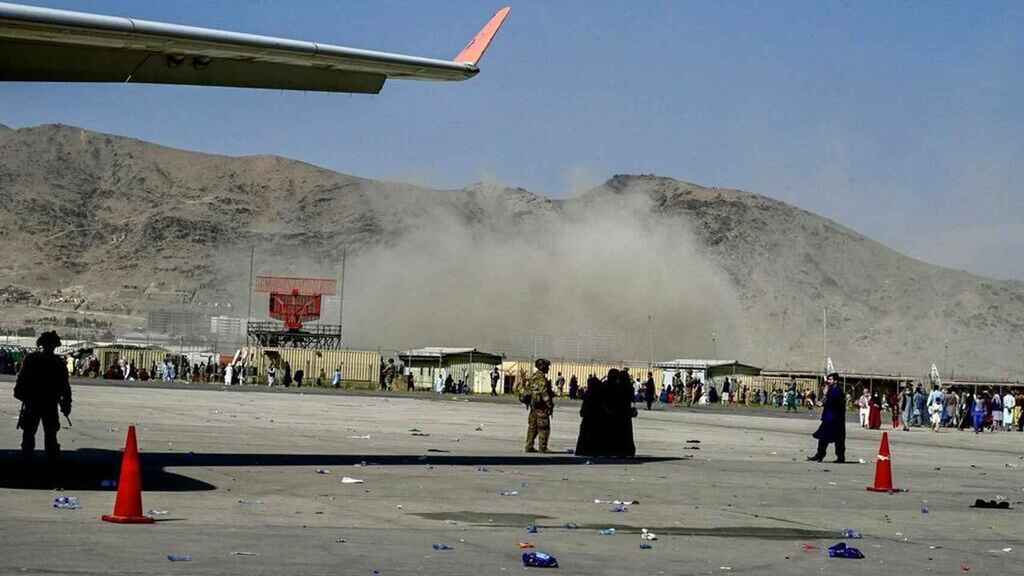 Van 145 fallecidos del atentado en Aeropuerto de Kabul
