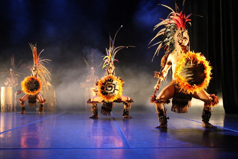 ENDF celebra 43 años de formar especialistas en la danza mexicana