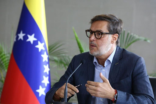 Maduro designa a Félix Plasencia como nuevo canciller de Venezuela