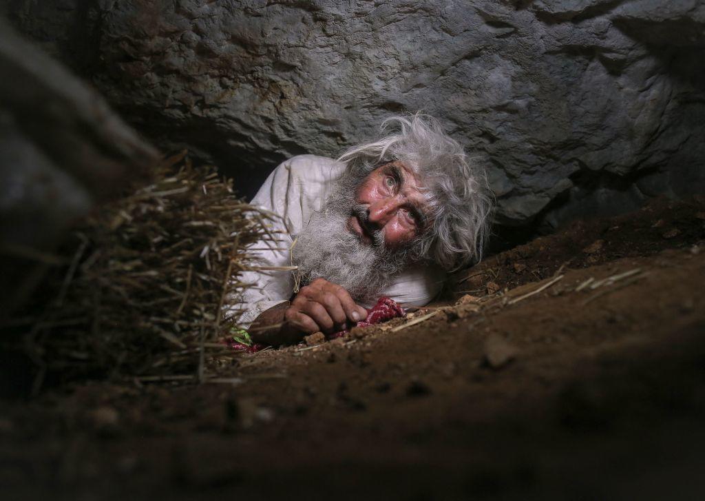 Panta Petrovic se aisló por 20 años en una cueva y salió a… vacunarse