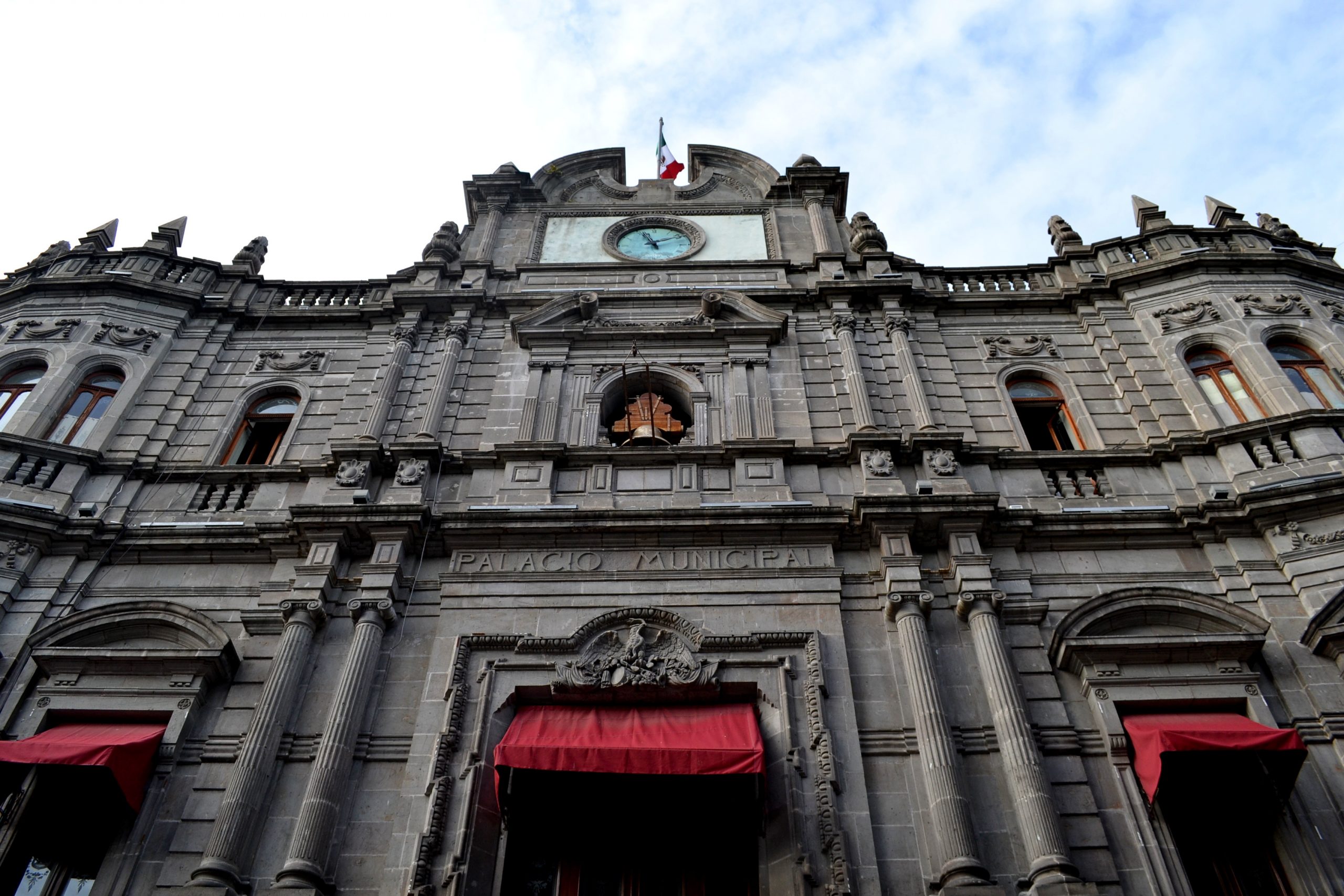 Basificados del Ayuntamiento del pasado trienio tramitan amparo