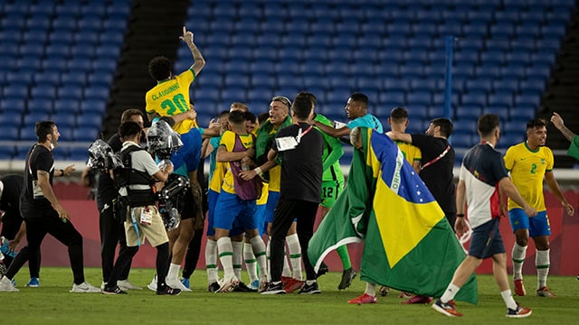 Brasil: bicampeón olímpico /  República Dominicana gana bronce en beis