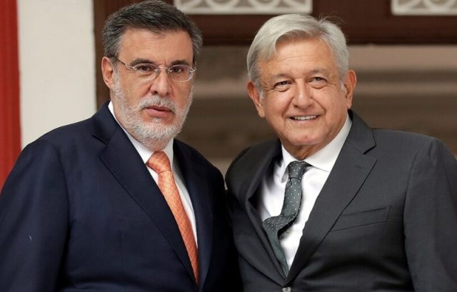 Scherer Ibarra renuncia a Consejería Jurídica de la presidencia