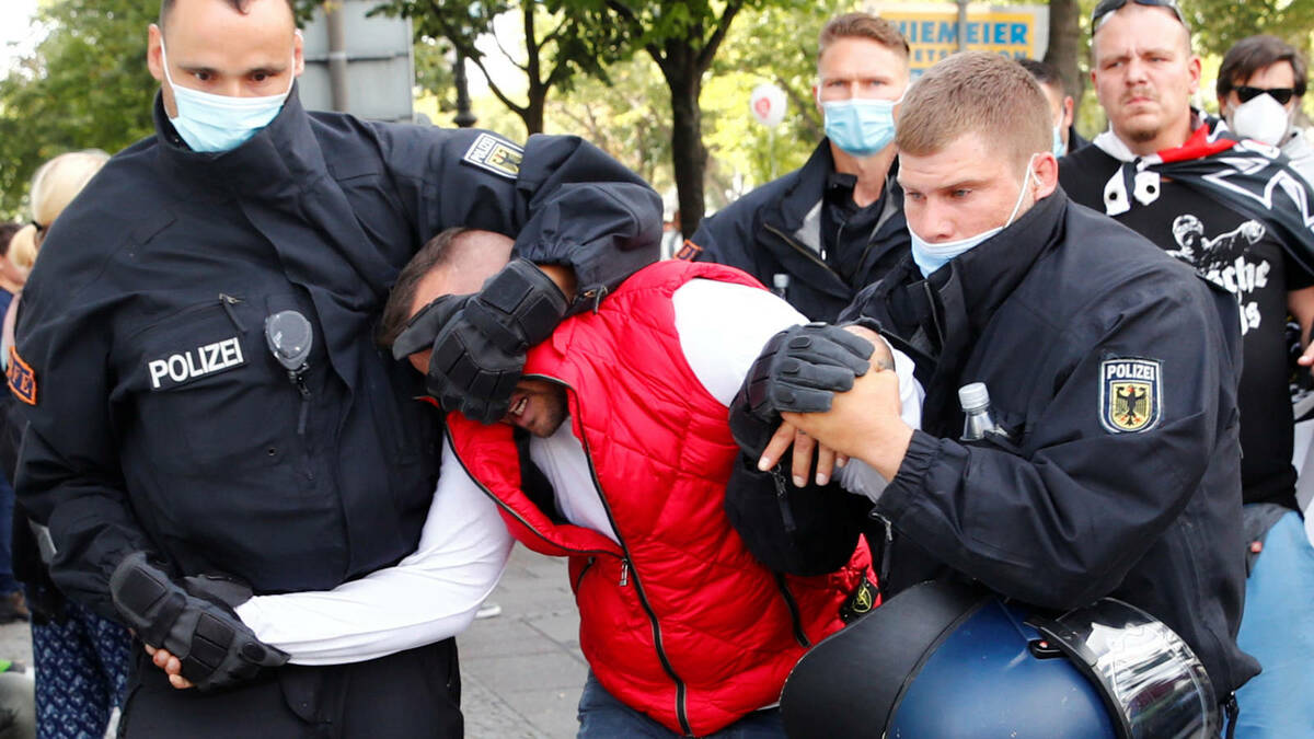Detenidos en Berlín unos 500 manifestantes por protestas contra medidas anticovid