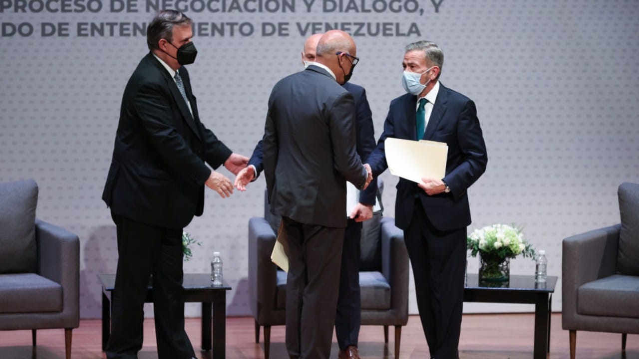 Culminó primera fase del diálogo Gobierno-oposición venezolana en México: Noruega entregó avance