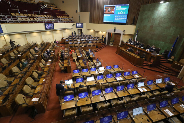 17 de septiembre no será feriado irrenunciable: Congreso no alcanzará a tramitar el proyecto antes de Fiestas Patrias