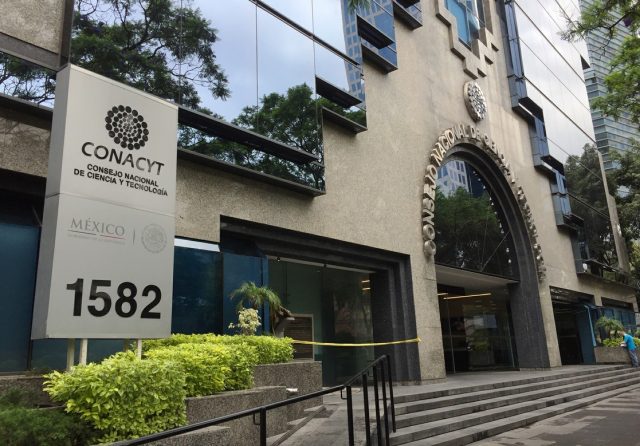 Escala conflicto de gobierno federal contra  Foro Consultivo Científico y Tecnológico, antigua aristocracia del CONACYT